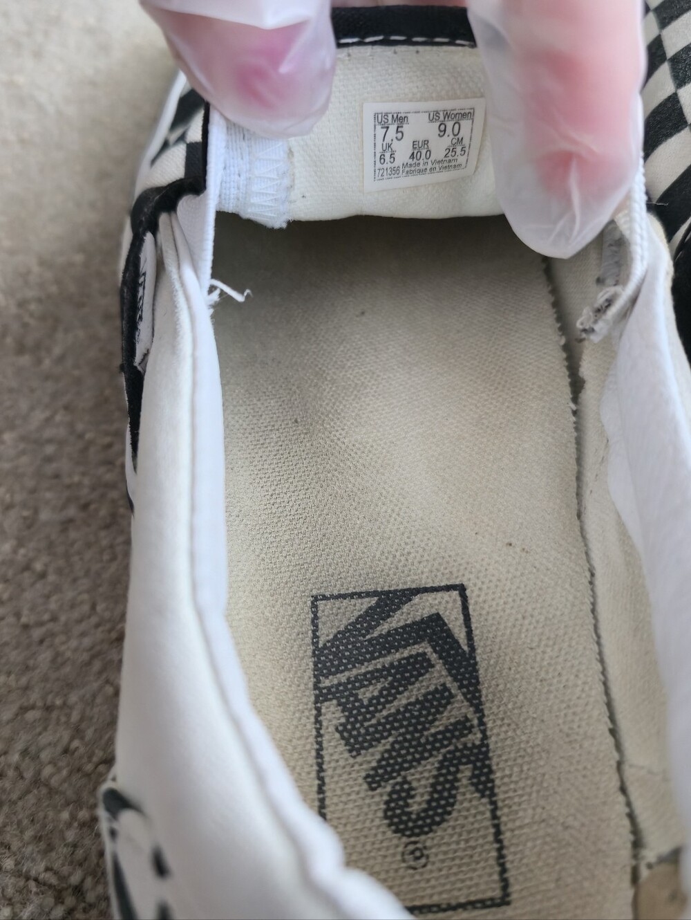 VANS Checkerboard Women's Size 9 Men's Sz 7.5 Slip-On Skate Shoe White Black - Picture 9 of 9